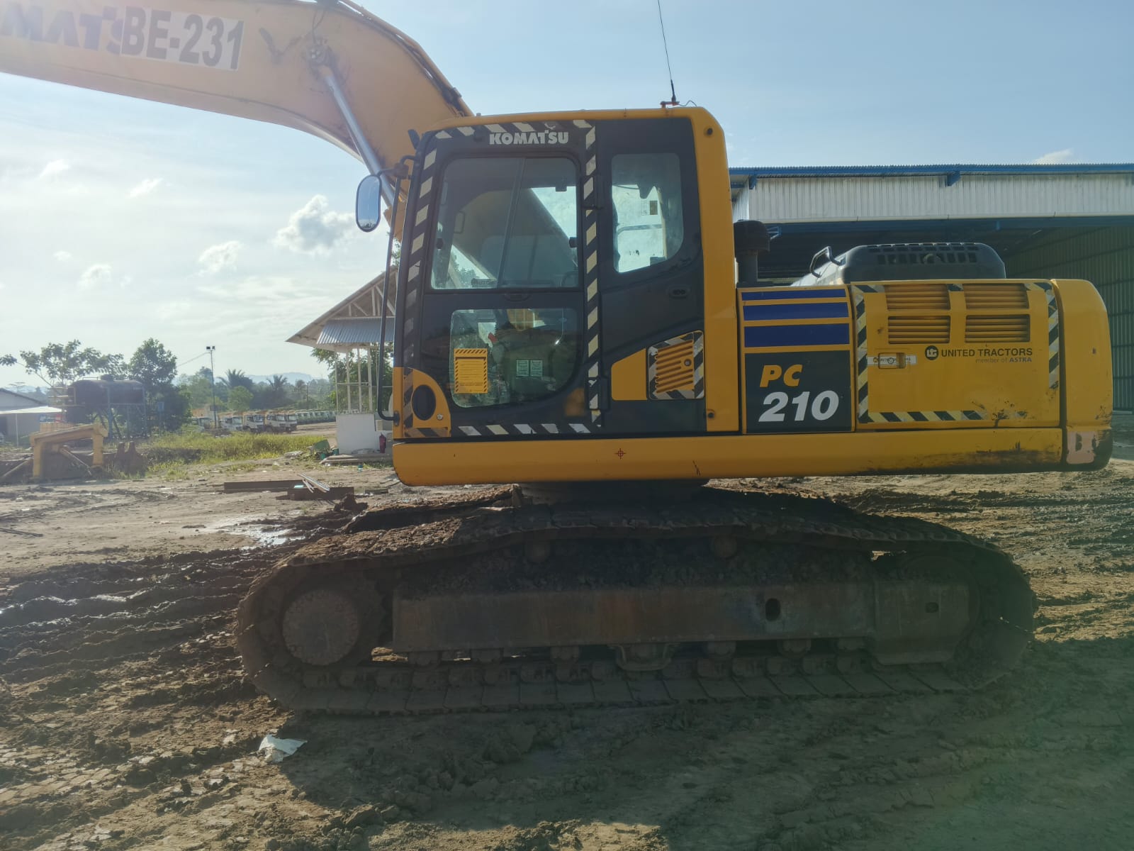 PC210-3