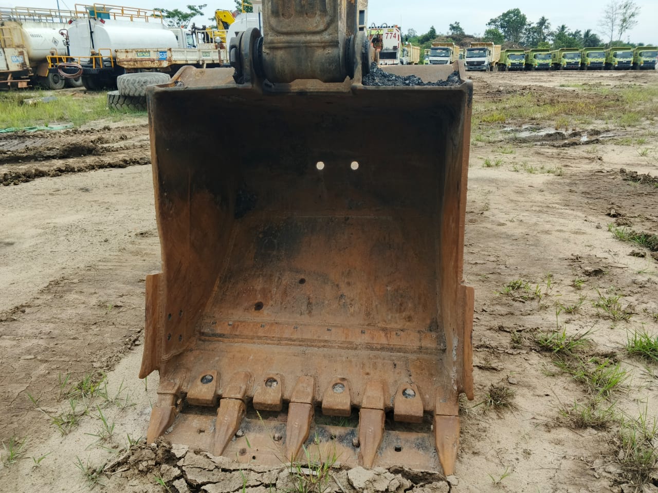 PC210-3