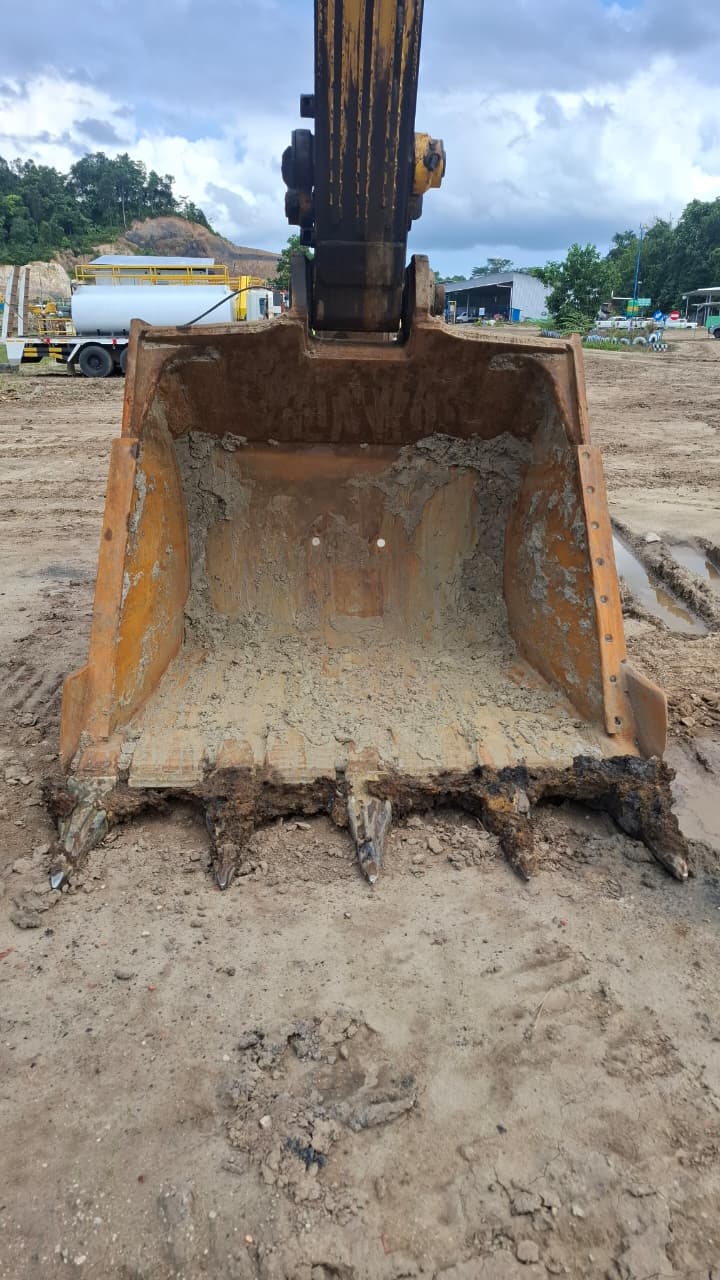 PC400-1